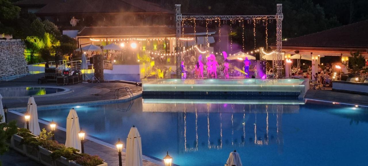 Eve Santa Marina Studios - Sea, Pools, Relax Созополь Екстер'єр фото